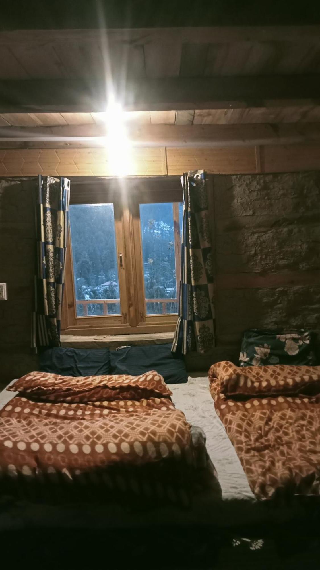 Woodstock Villa Rooms&Entirevilla Tulga Kalgha Extérieur photo